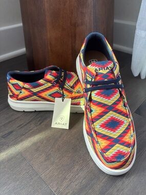 Ariat Hilo Neon Taos 
FLX foam outsole,cushion insole,leather upper